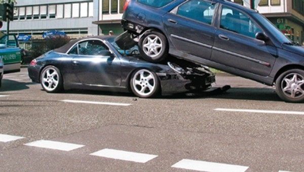 Co to znaczy powypadkowy? Wyjaśniamy co tak naprawdę znaczy określenie auto powypadkowe