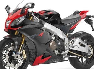 Aprilia RSV4 - władca toru