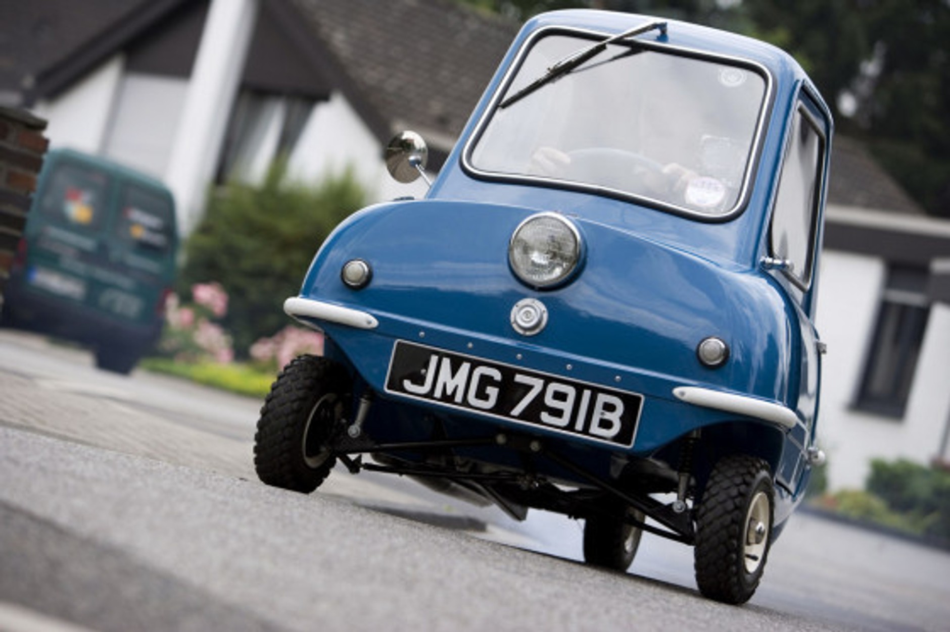 Najmniejsze samochody świata - Peel P50 i Peel Trident