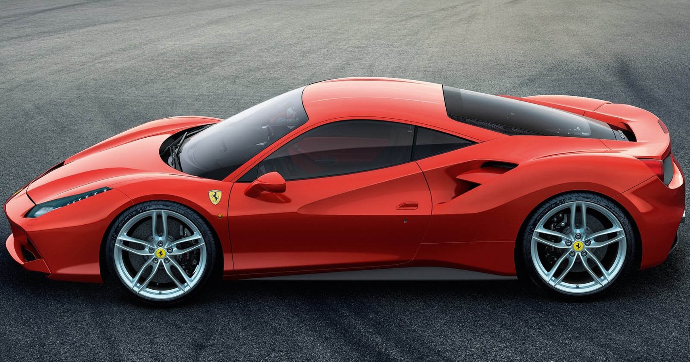 Ferrari 488 GTO o mocy 700 KM