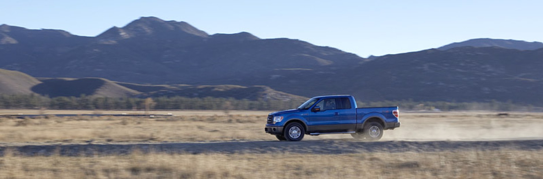 Ford F-150: legendarny pickup z nową twarzą (+ wideo)