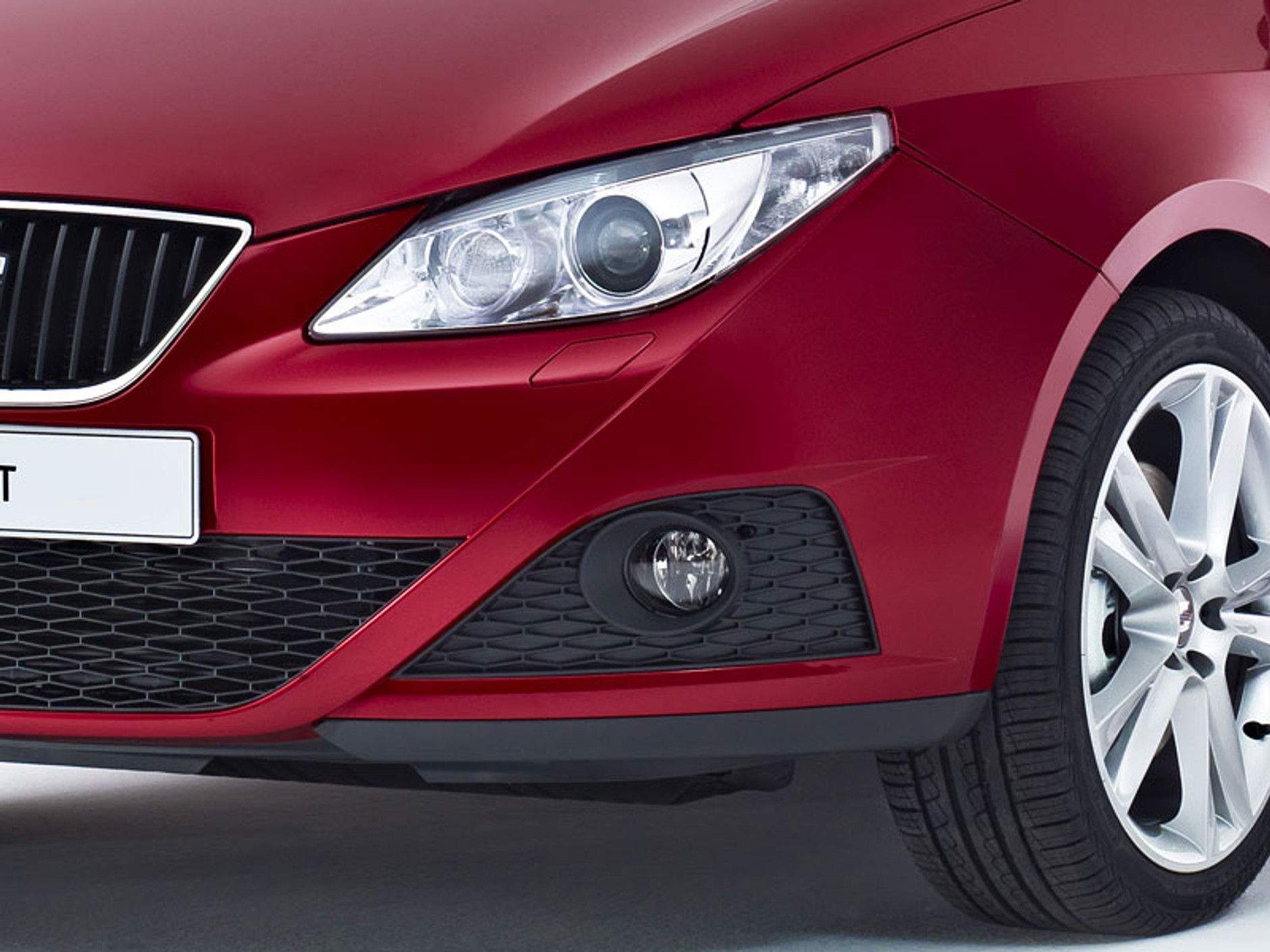 Genewa 2010: SEAT Ibiza ST – nowe kombi  rodzinie (galeria)