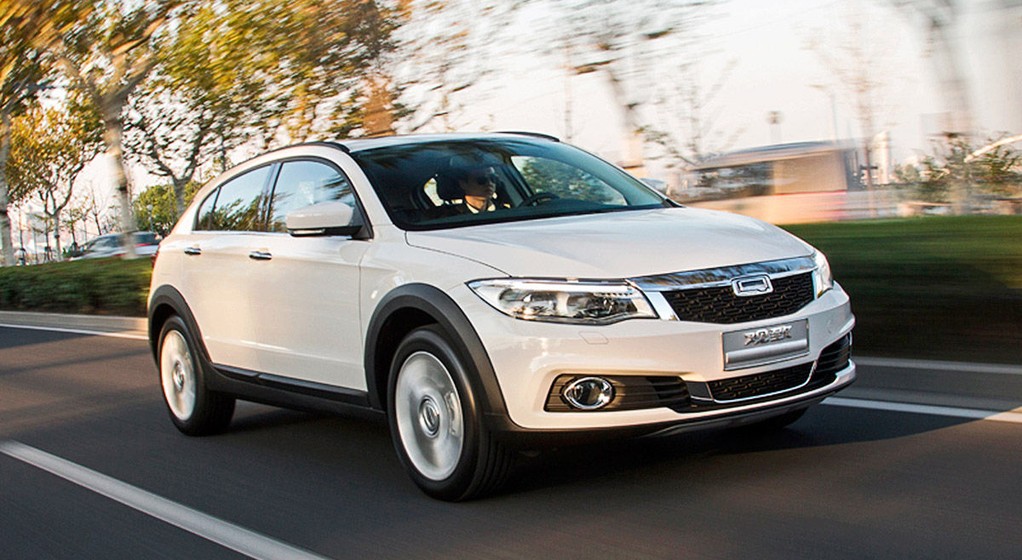 Qoros 3 city SUV