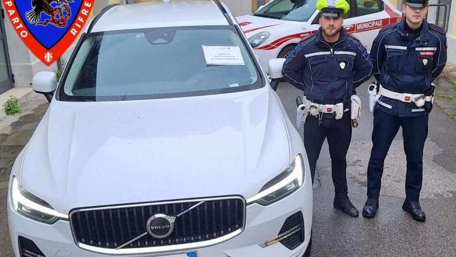 Nie płacił mandatów, stracił Volvo XC60