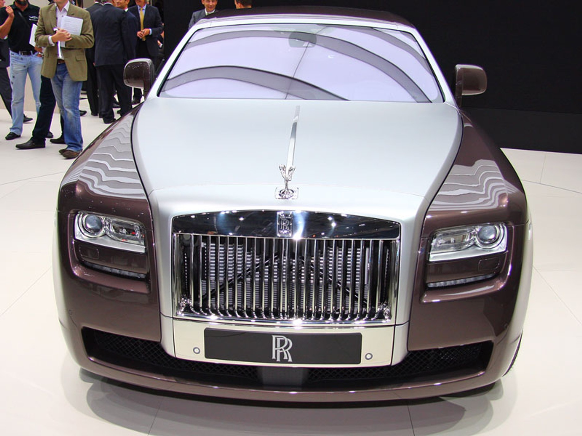IAA Frankfurt 2009: Rolls-Royce Ghost – pierwsze wrażenia (fotogaleria)