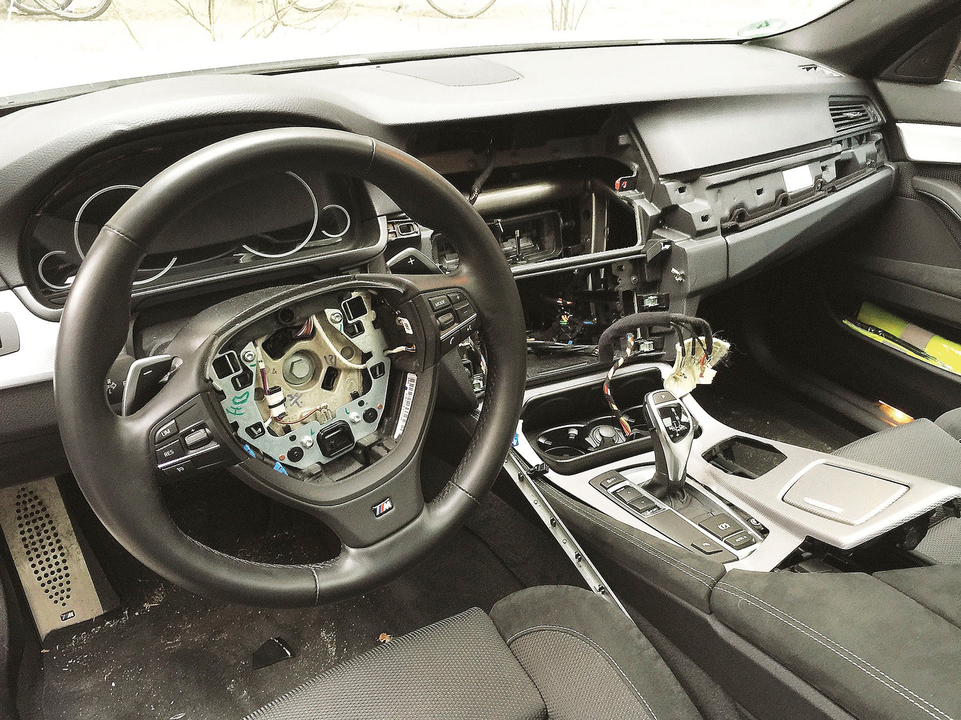 Jak kradną nasze auta?