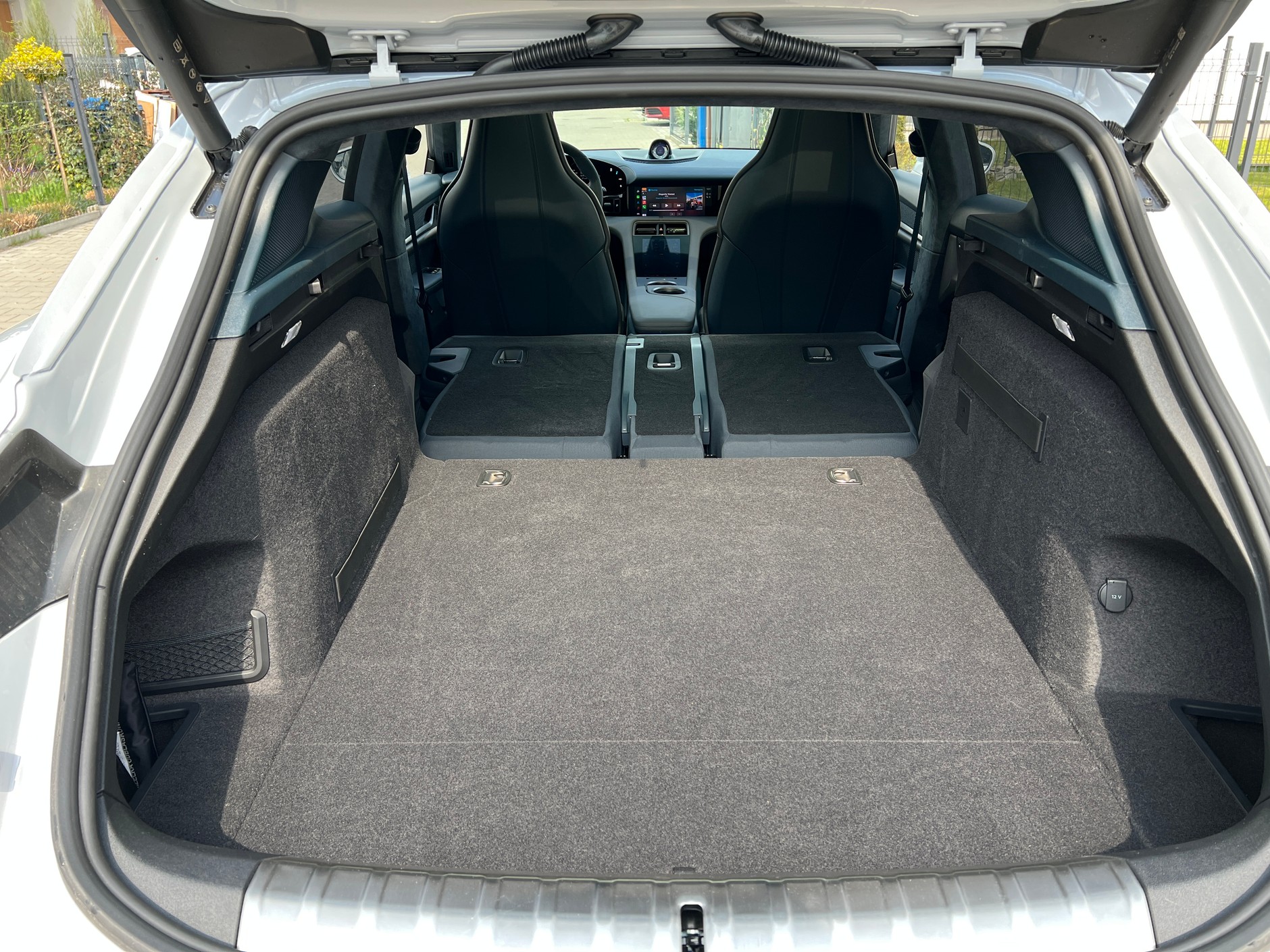 Porsche Taycan 4 Cross Turismo 2023