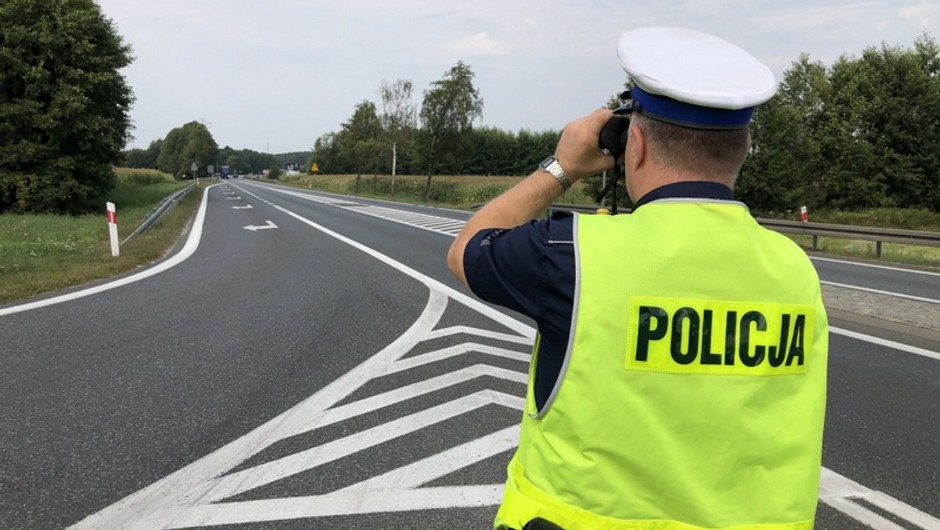 Obraz pochodzący z serwisu https://kujawsko-pomorska.policja.gov.pl/kb/informacje/wiadomosci/147544,Majowy-weekend-na-drogach.html