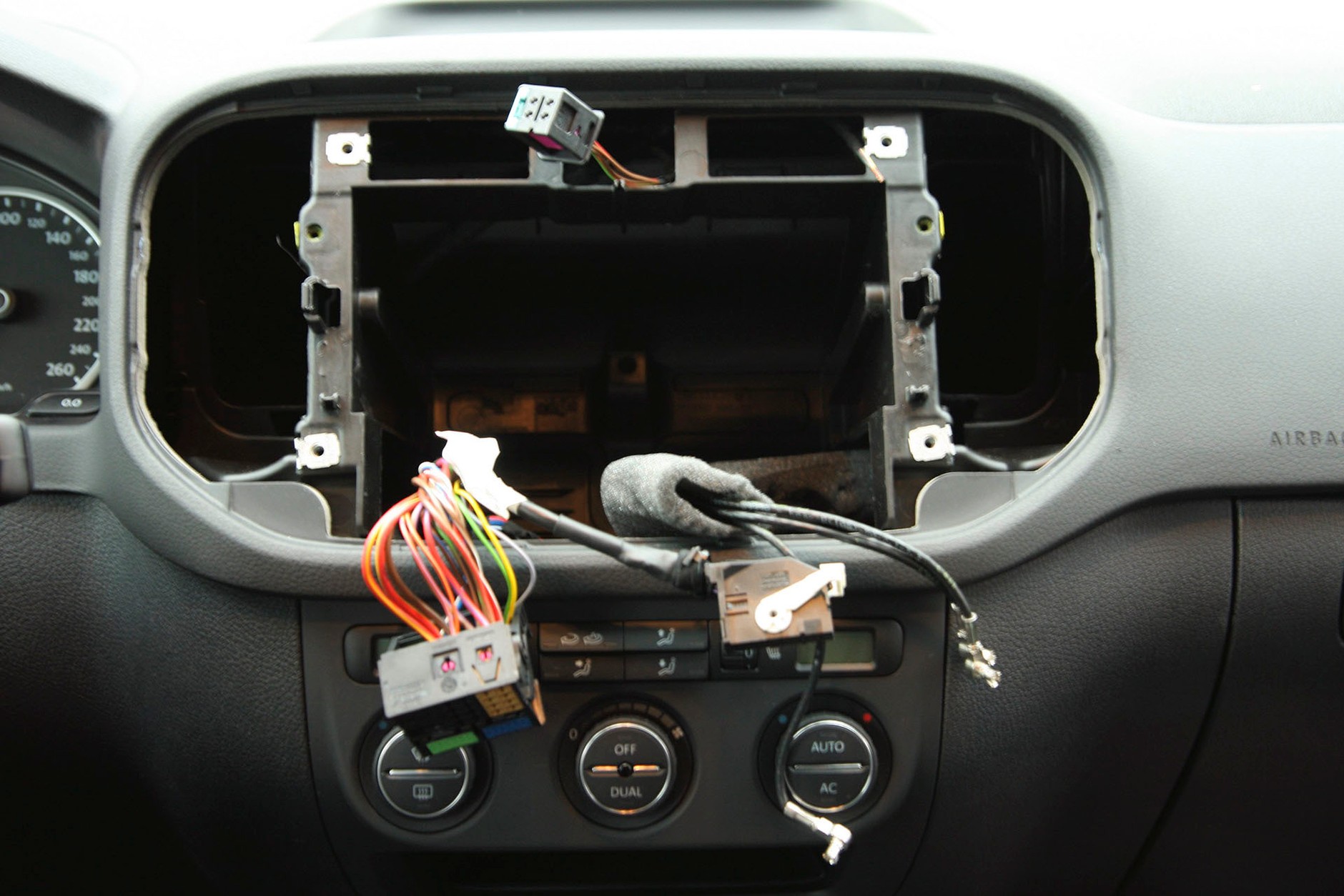 Jak kradną nasze auta?