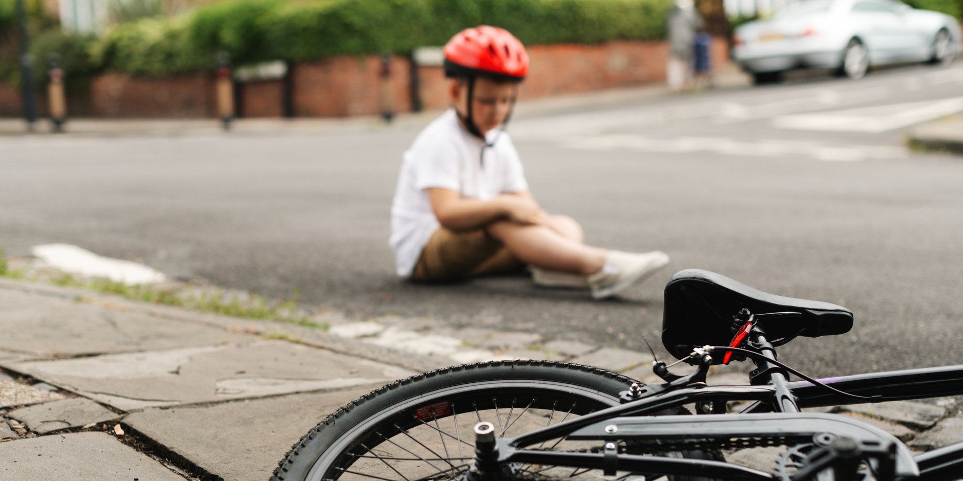 Kask chroni przed obrażeniami głowy. Od 3 czerwca 2026  r. w Polsce kaski dla dzieci jeżdżących na rowerach są obowiązkowe