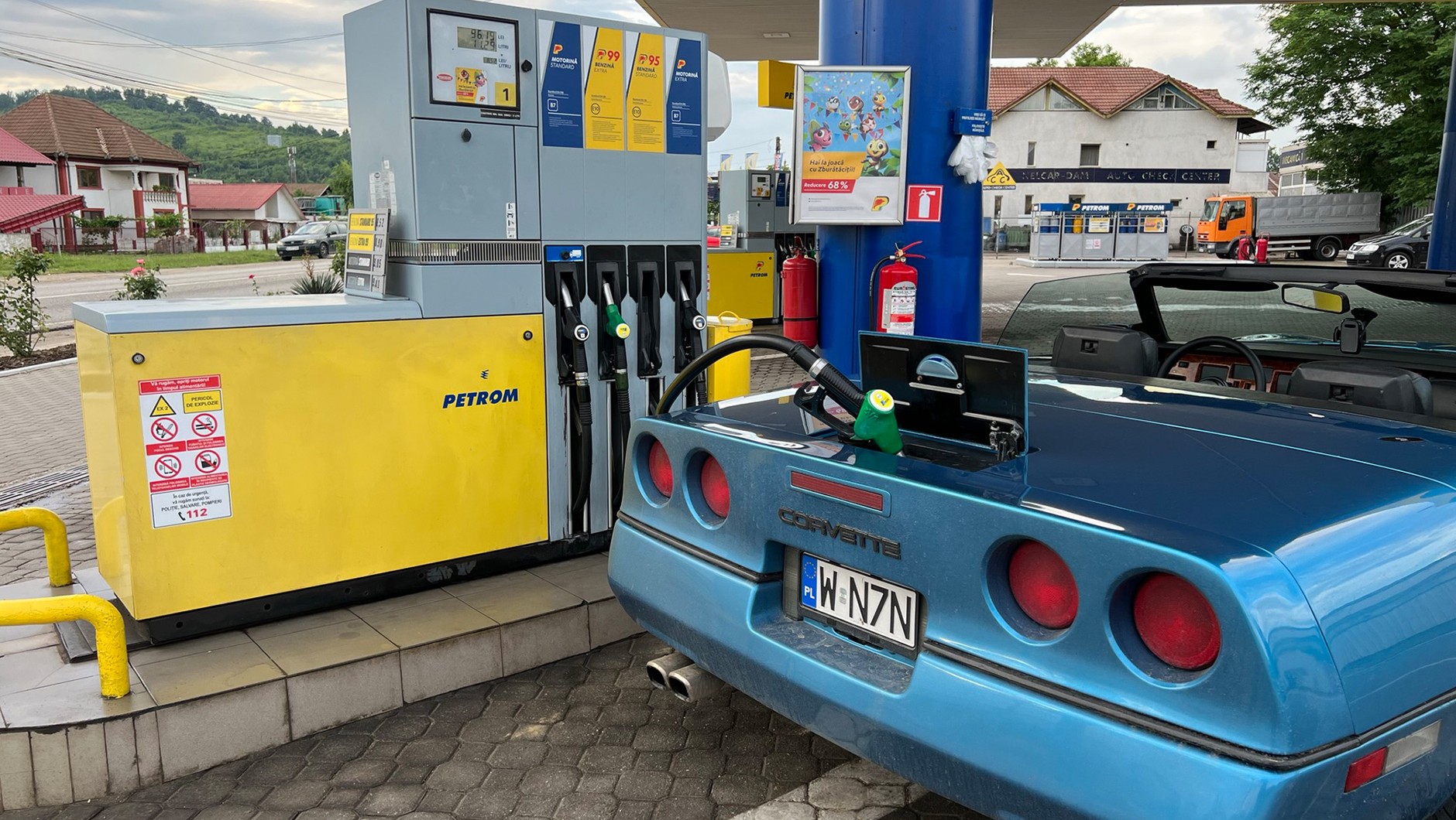 Corvette okazała się oszczędniejsza w trasie, niż myślał właściciel