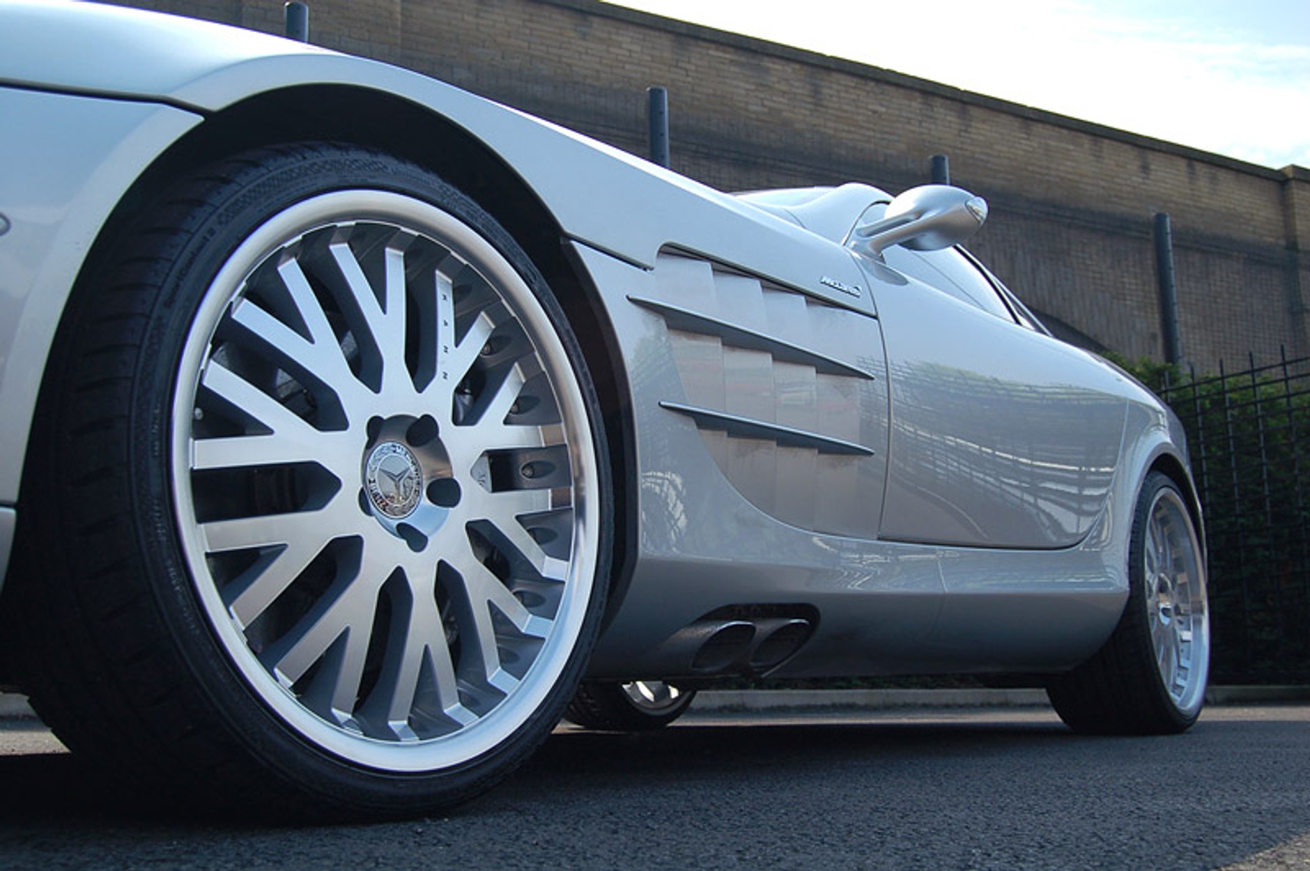 Mercedes-Benz SLR McLaren: w wersji Project Kahn