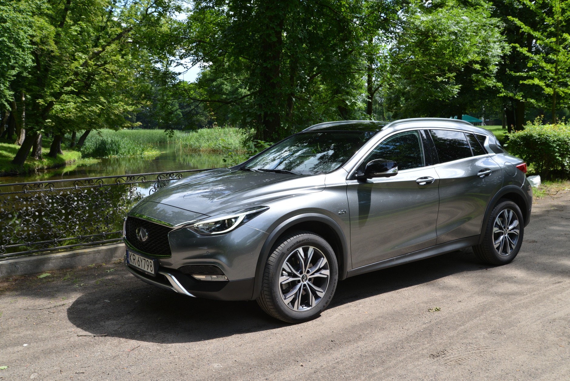 Infiniti QX30 2.0t