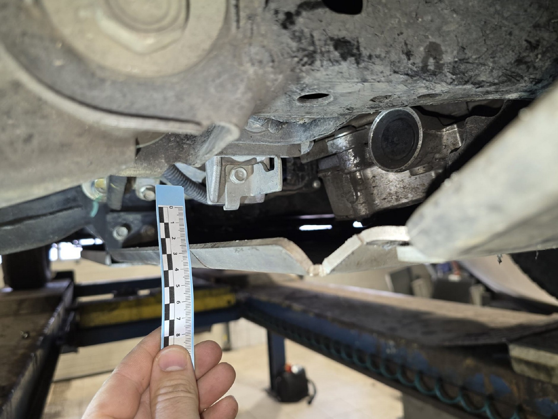 Isuzu D-Max pana Jacka – zdjęcia z oględzin rzeczoznawcy