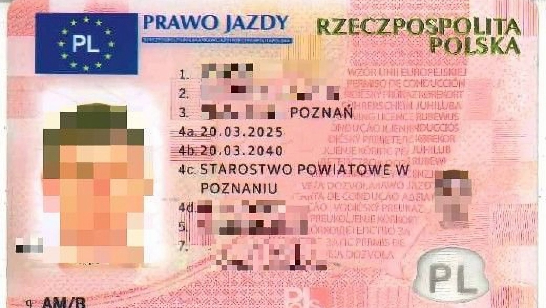 Podrobione prawo jazdy okazane funkcjonariuszom przez 19-letniego Polaka