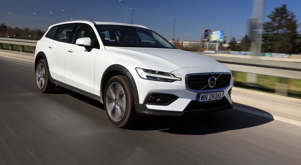 Volvo V60 Cross Country D4 AWD Polestar – wzorowe... na autostradzie | TEST