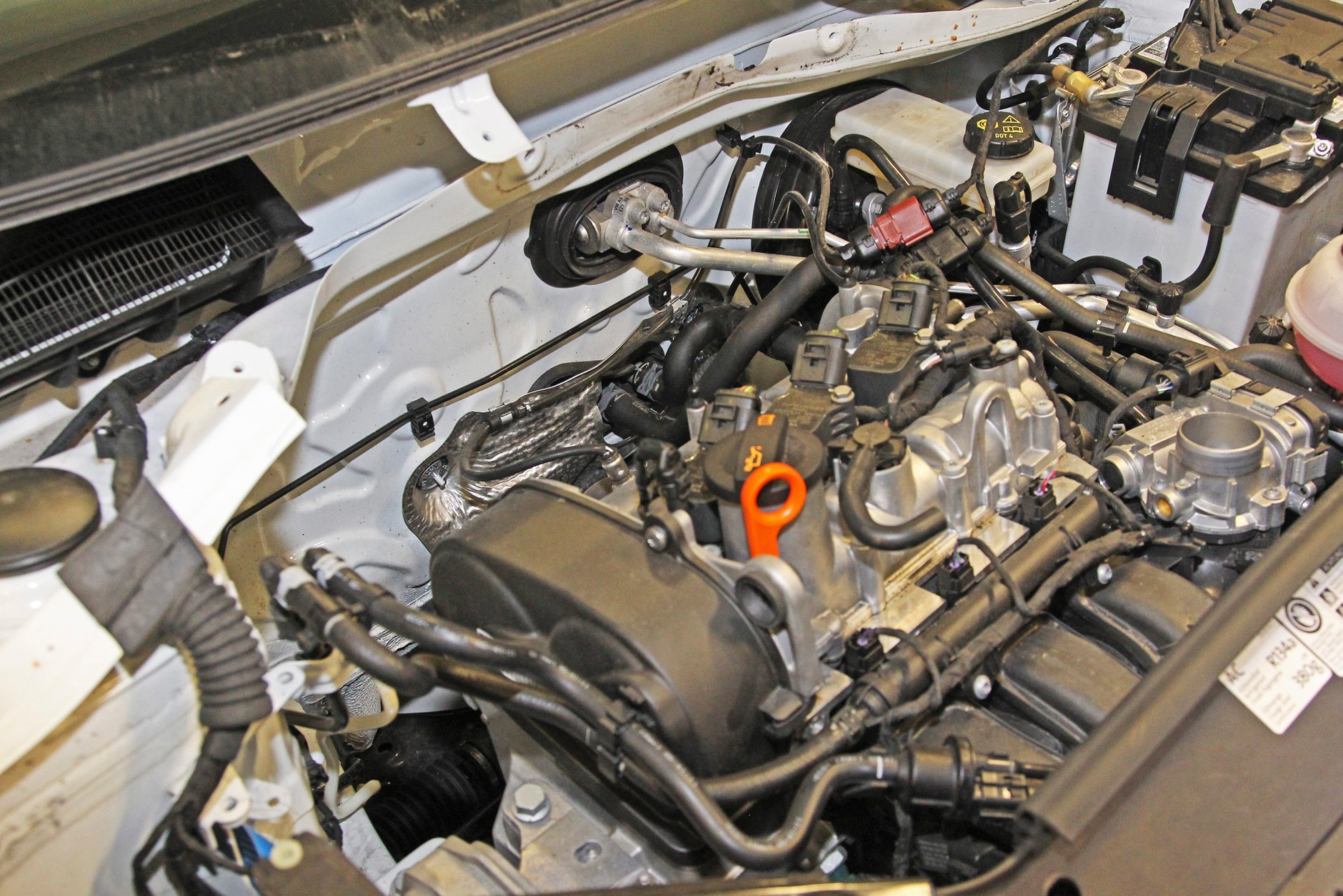 Uszkodzenia silnika mogą być widoczne dopiero po jego rozebraniu. Jeżeli woda zalała silnik, który nie pracował, ryzyko uszkodzeń jest znacznie mniejsze, niż kiedy do zalania dojdzie podczas jego pracy.