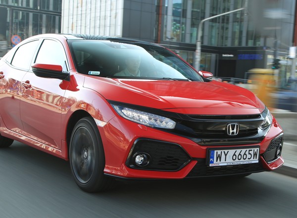 Honda Civic 1.0 VTEC Turbo - trzy gary i Lego design | TEST
