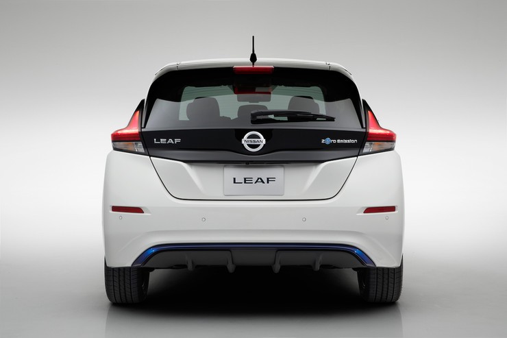 Nowy Nissan Leaf – dobrze wygląda i potrafi więcej
