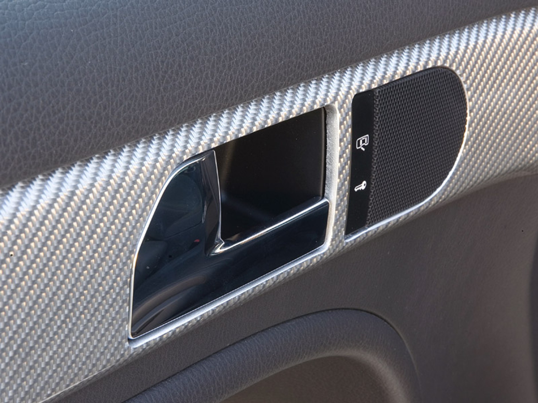 Volkswagen Touareg Wide Body – kolejna ingerencja JE Design