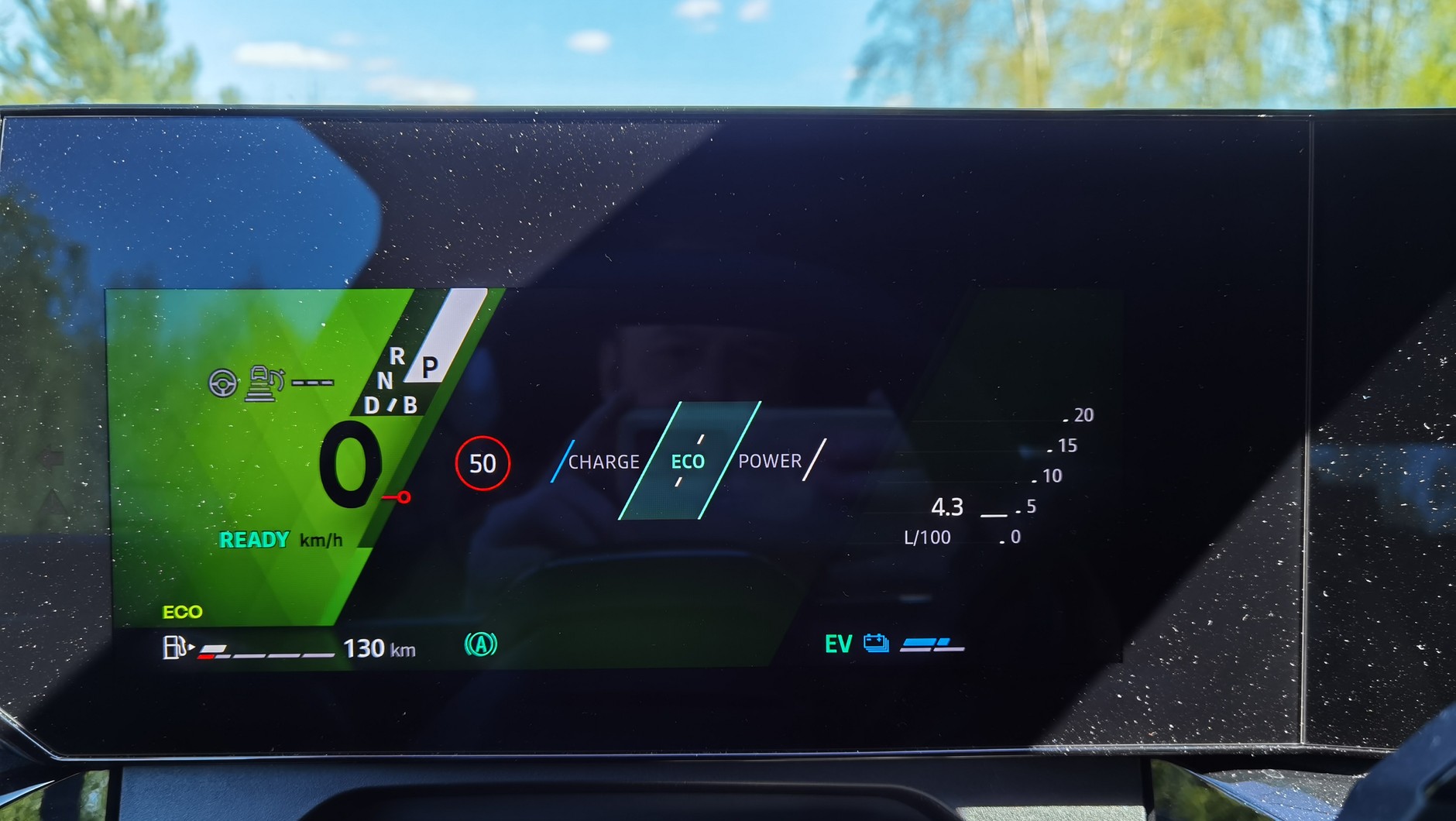 Renault Clio E-Tech 2026. Takie spalanie komputer pokładowy pokazywał po ok. 300 przejechanych kilometrach