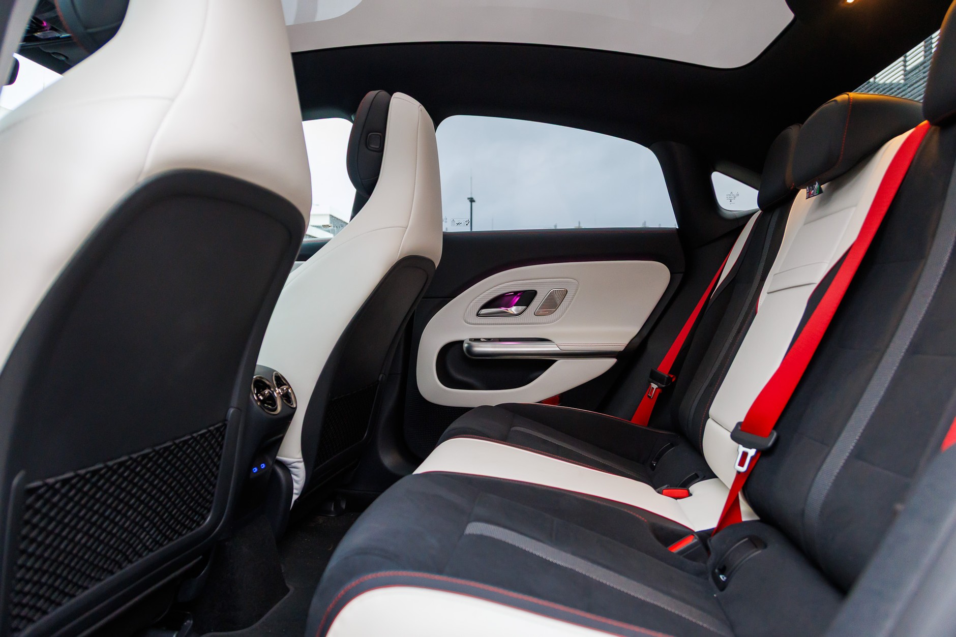 2025 Mercedes CLA 250+