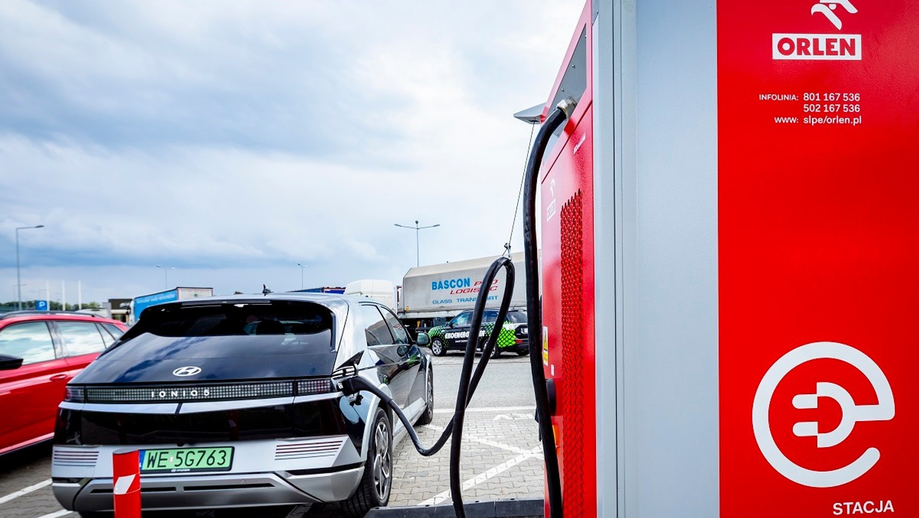 Orlen chce zadbać także o przejętą sieć ładowania pojazdów