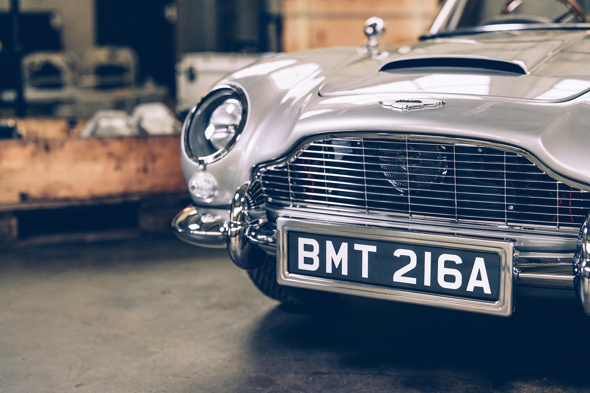 Zabawkowy DB5 Junior "No Time to Die" od The Little Car Company