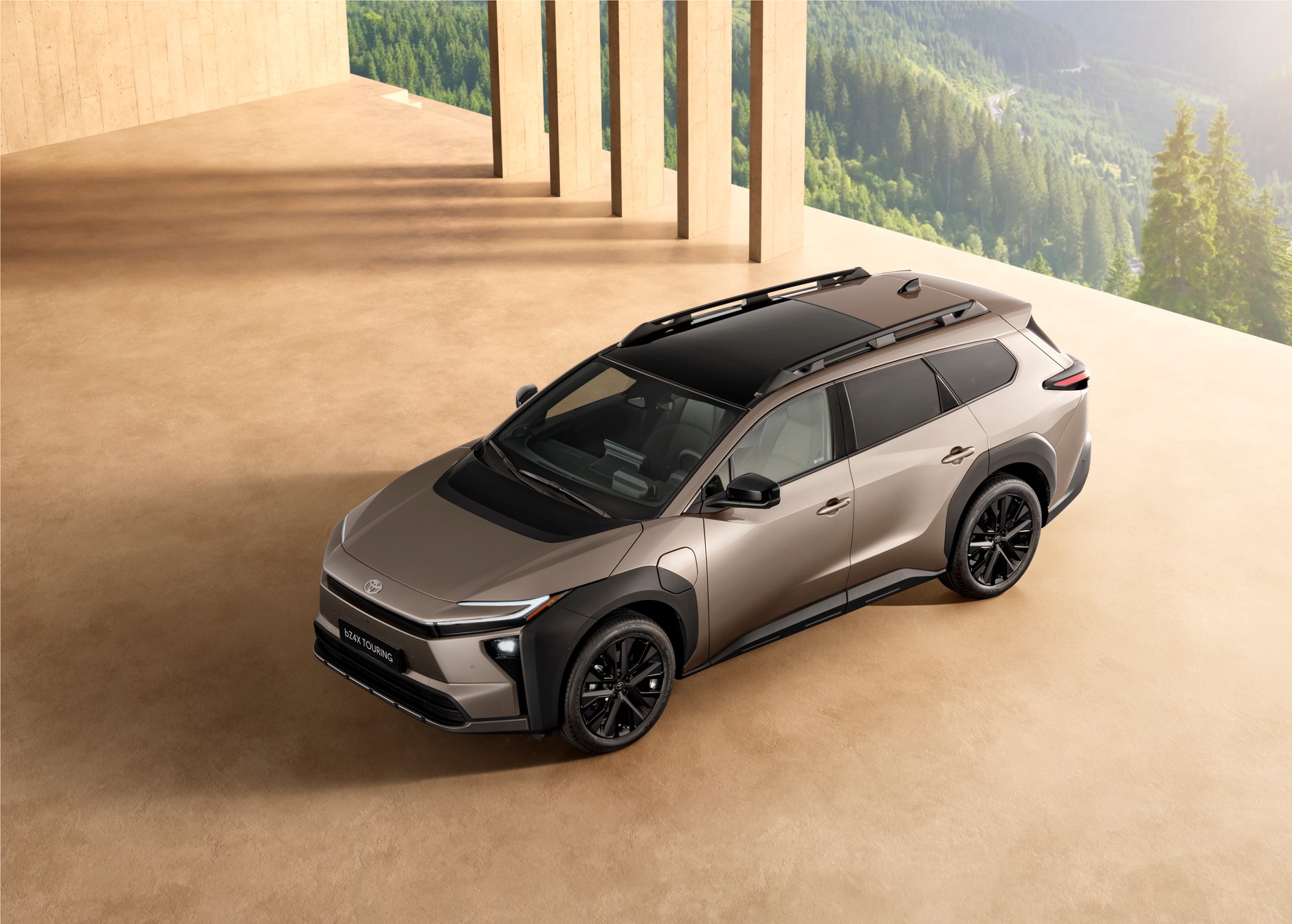 Toyota bZ4X Touring 2025
