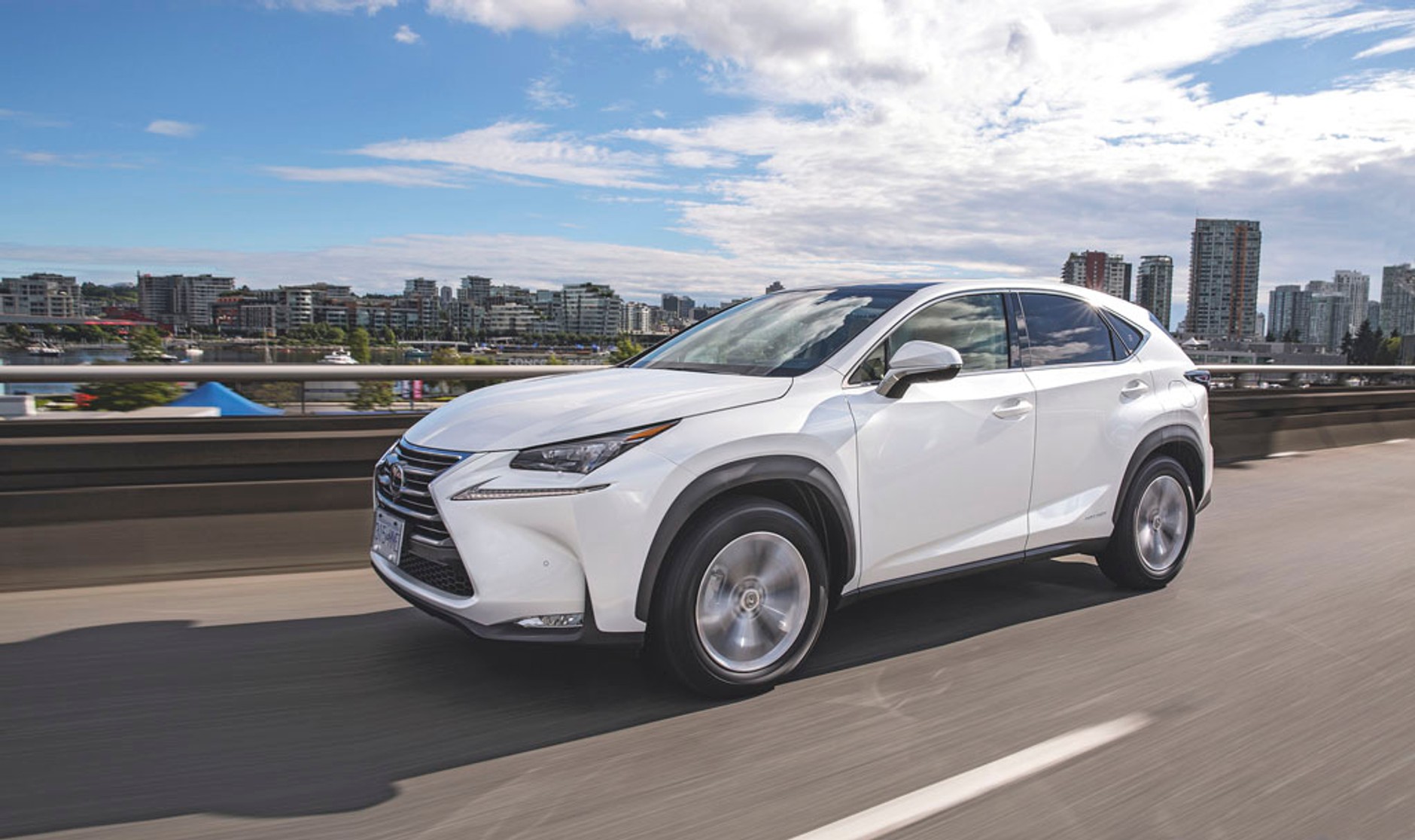 Lexus NX 300h