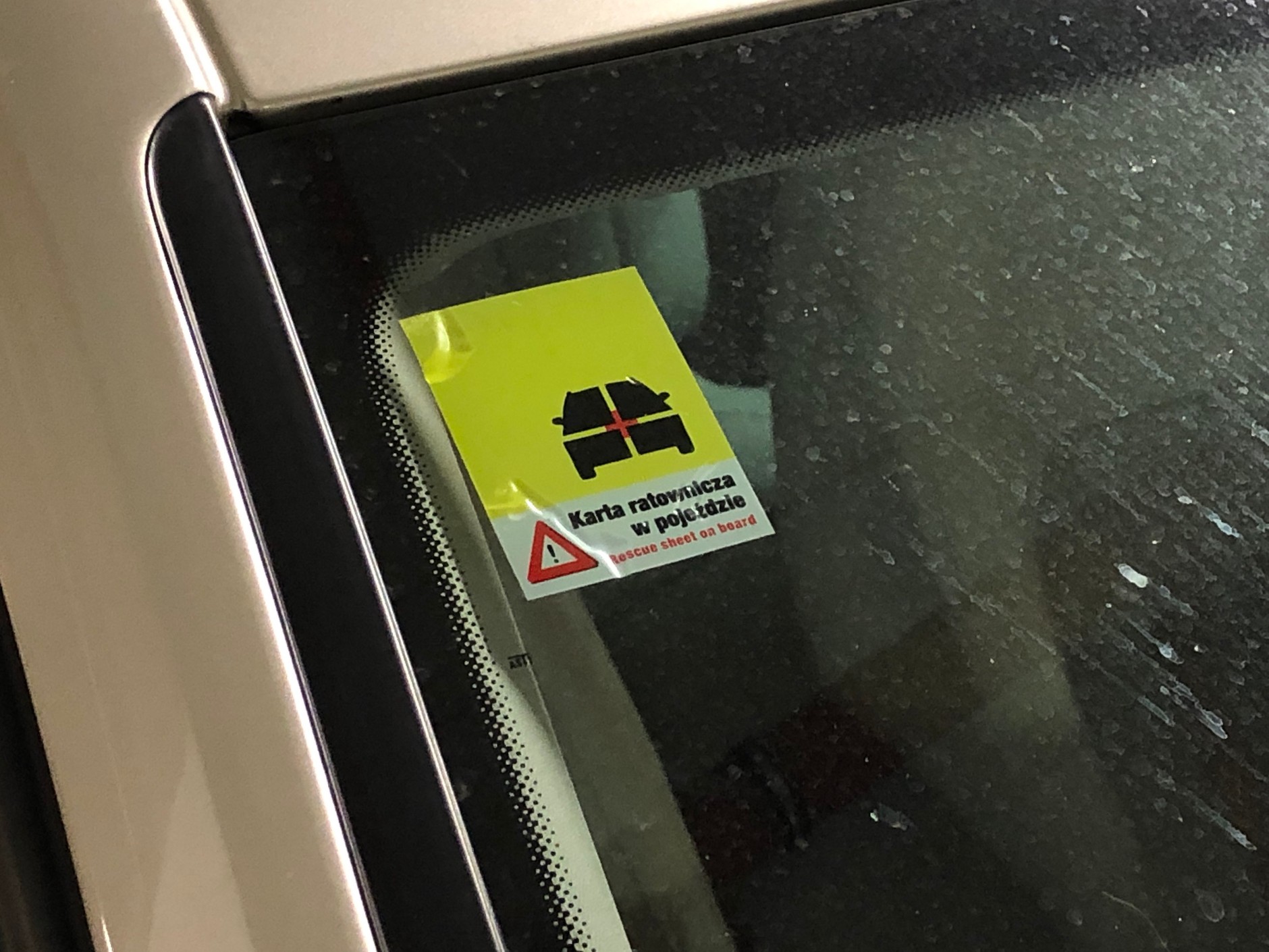 Karta ratownicza - naklejka na szybie