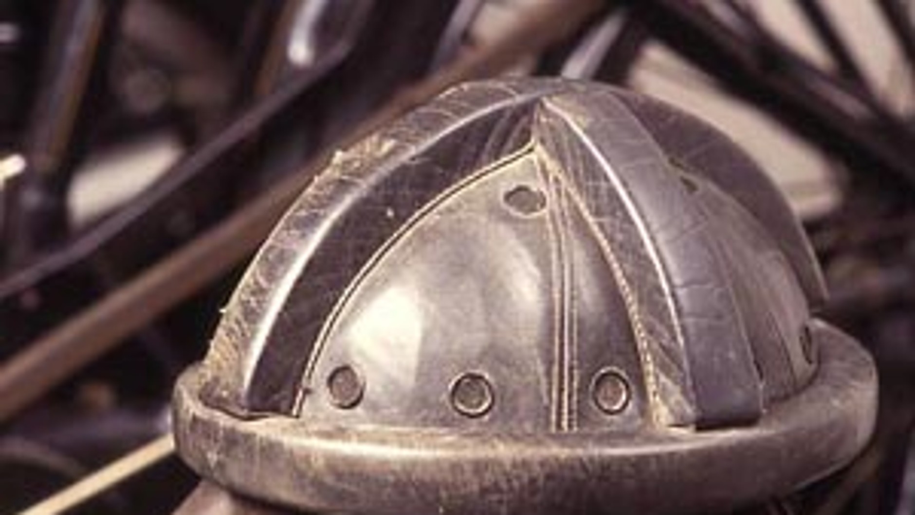 Kask krzyżowy