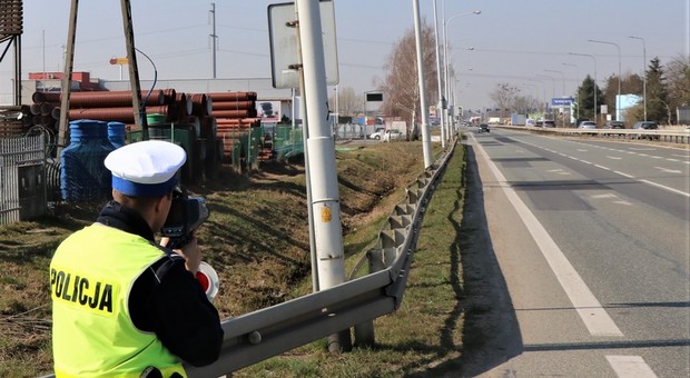 Policjanci prowadzili akcję w całym mieście. Zatrzymali 219 kierowców
