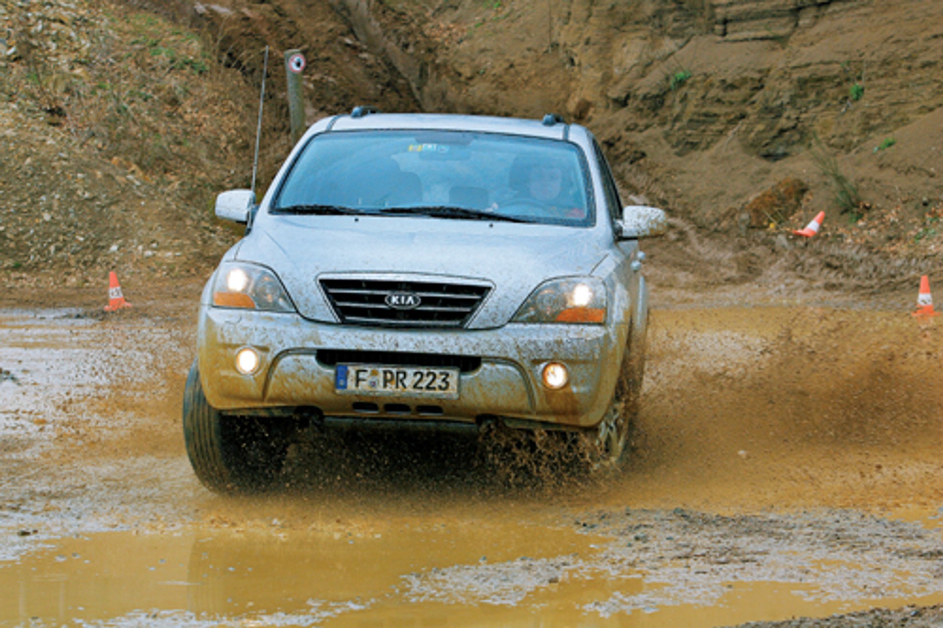 Kia Sorento 2.5 CRDI - Czy wygrają zalety?