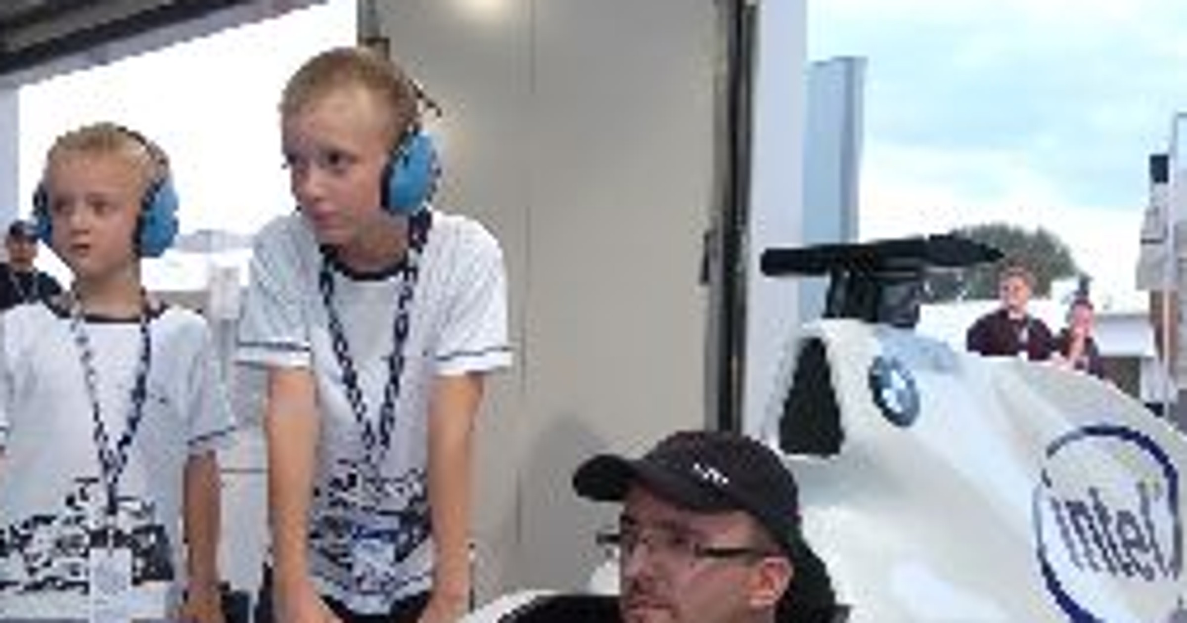 Kubica w Warszawie: najwięcej kibiców w historii Pit Lane Park BMW Sauber