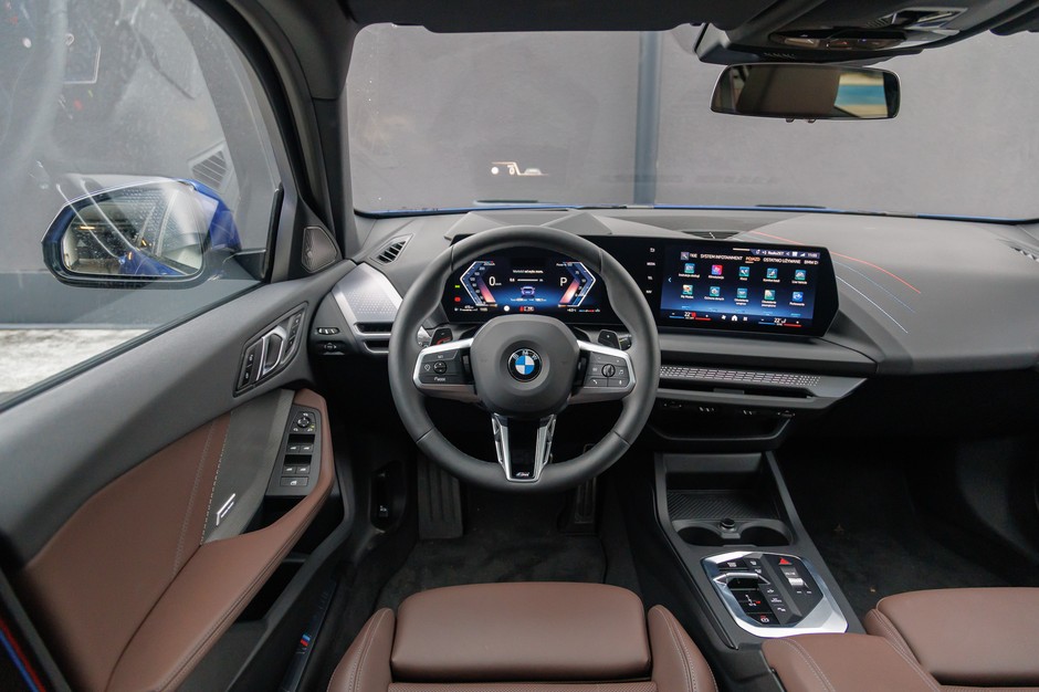 2025 BMW 120