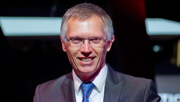 Stellantis pożegna Carlosa Tavaresa. Zarabia ponad 400 tys. zł dziennie
