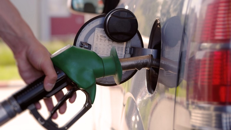 Tankowanie na stacji paliw