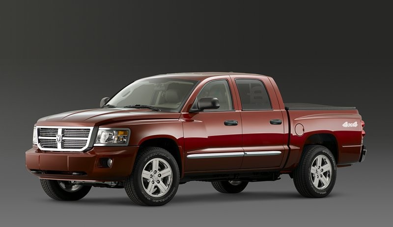 Dodge Dakota 2008: mocniejszy, praktyczniejszy, oszczędniejszy