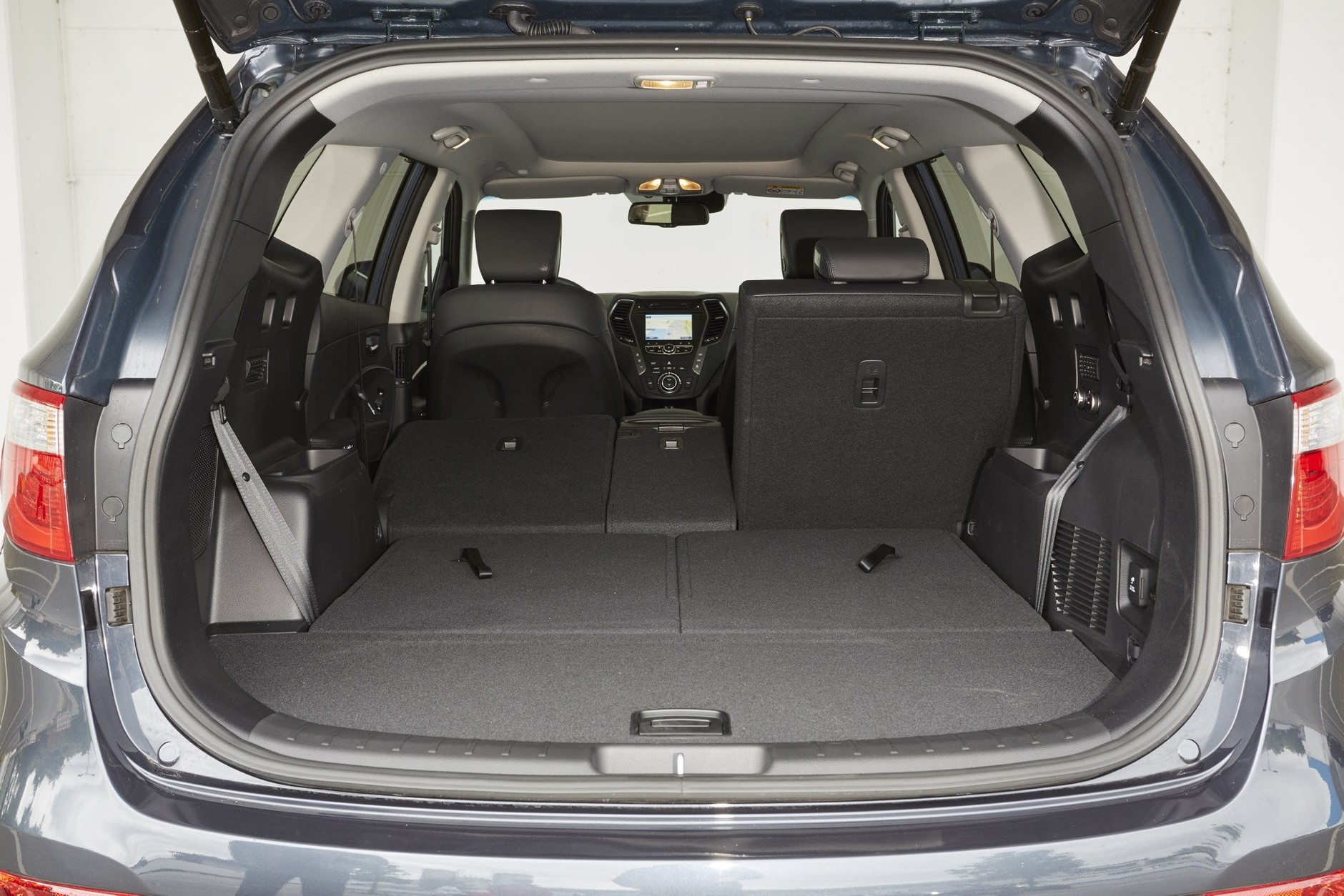 Porównanie: BMW X5 xDrive 25d, Hyundai Santa Fe 2.2 CRDI, Volkswagen Touareg 3.0 TDI V6, Volvo XC90 D5 AWD