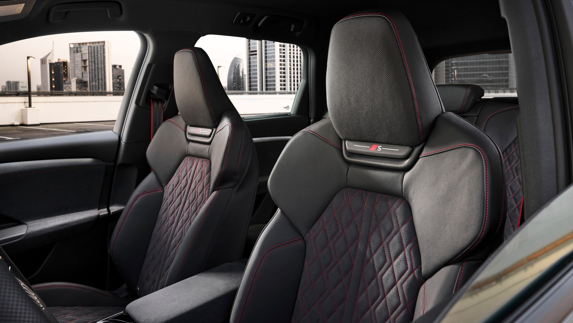 Audi SQ6 e-tron