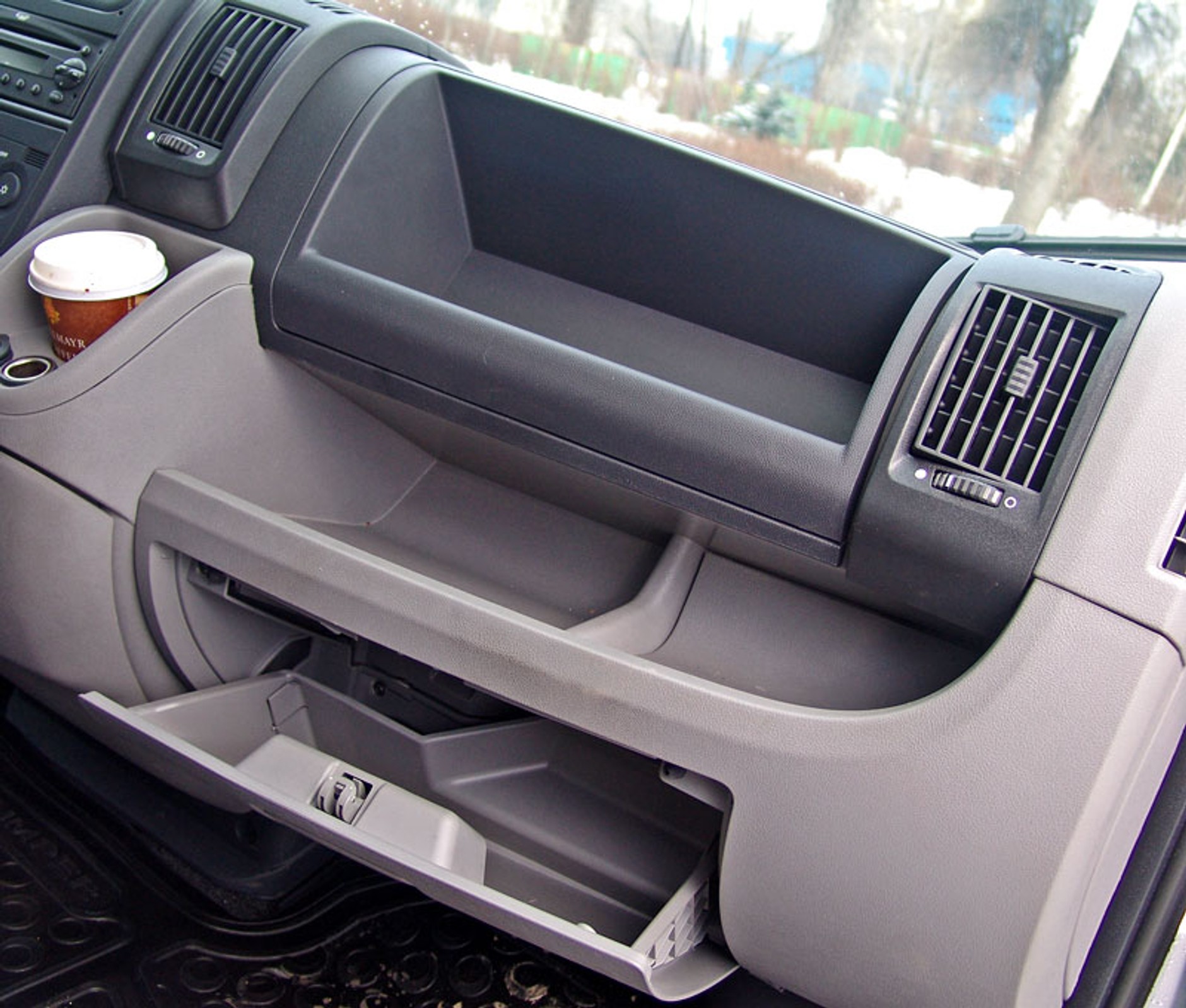 Citroën Jumper 2,2 HDi 120 Kombi: mały autobus i ciężarówka