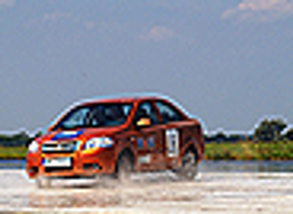 Meta w Bednarach, Lacetti w Warszawie