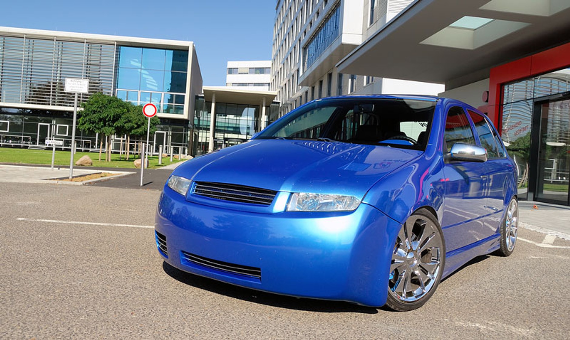 Garaż tunera: Škoda Fabia 1,8 Turbo – smerfny hatchback