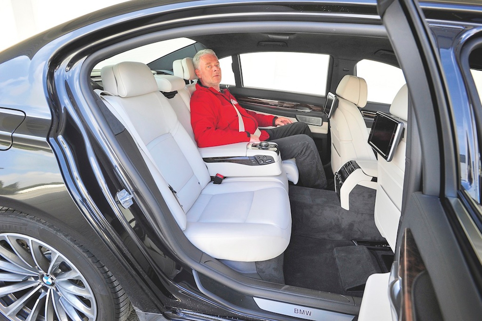 BMW 750 Li, Mercedes S 500 L, Porsche Panamera Executive