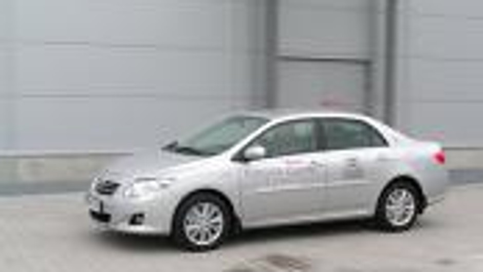 Toyota Corolla sedan - pierwsza jazda