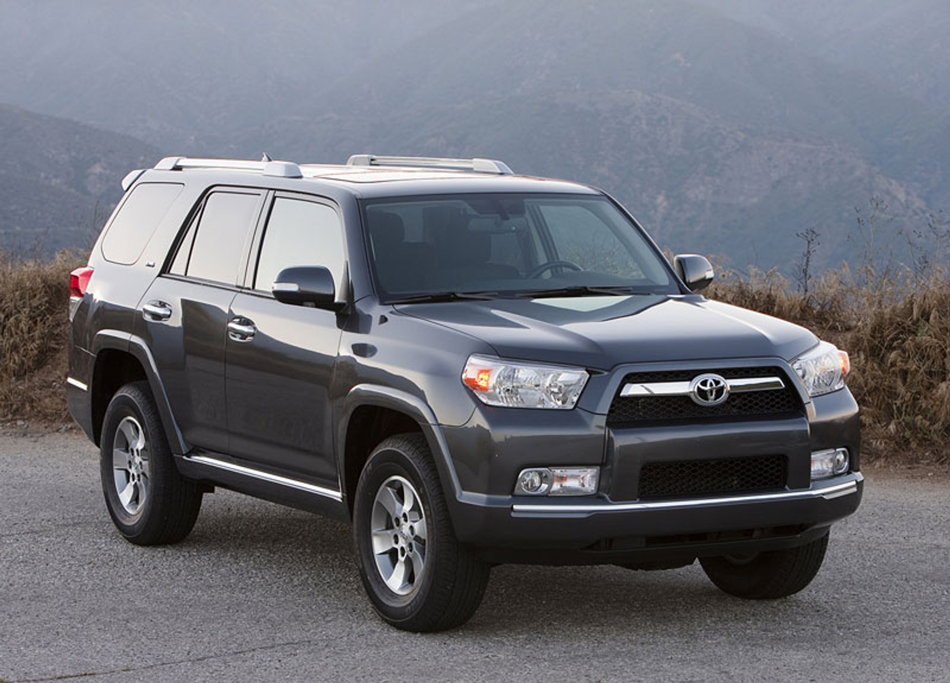 Toyota 4Runner - Mid-size SUV piątej generacji