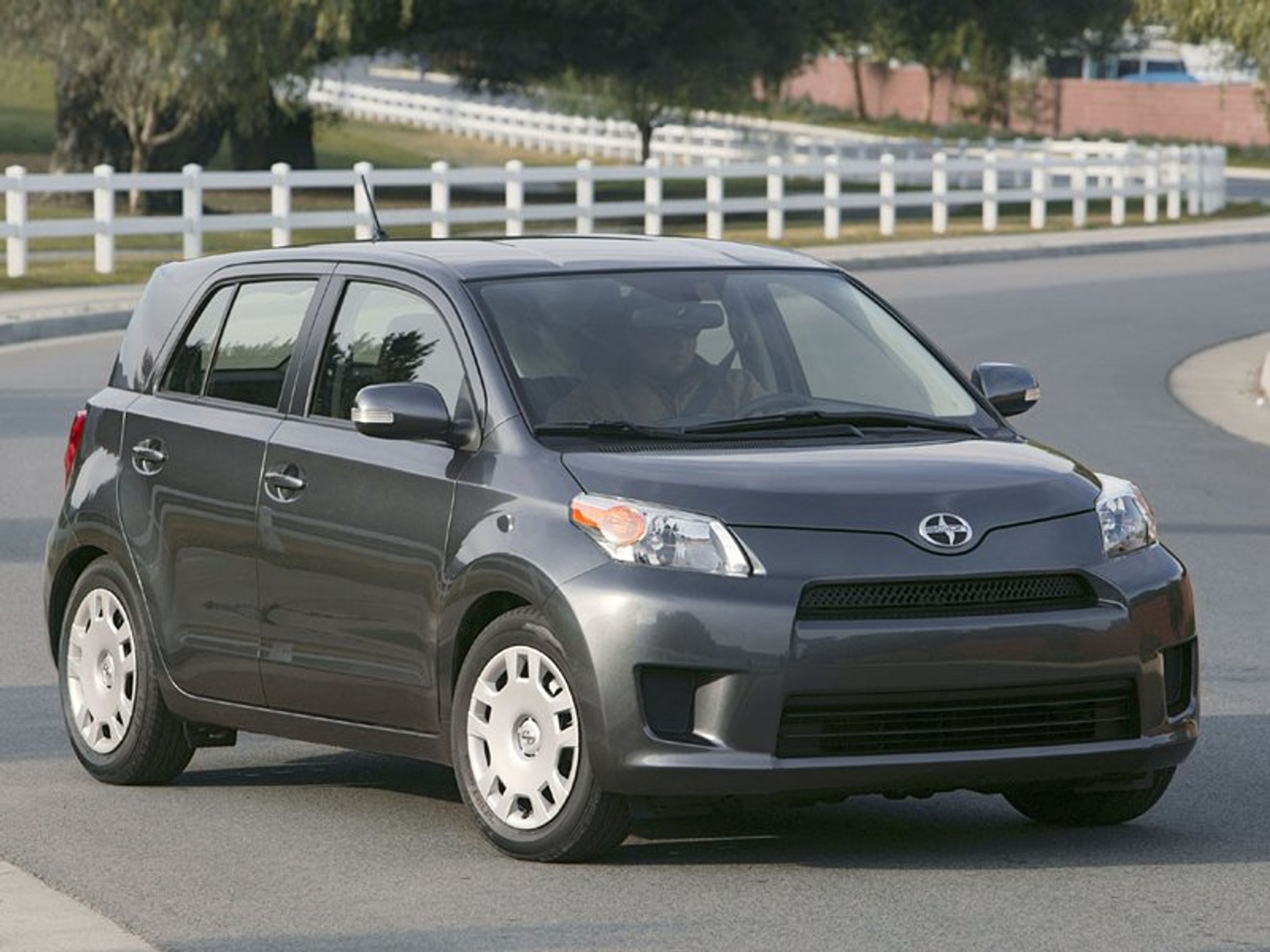 Scion xD 2008: muskularne pudło z doskonałym systemem audio