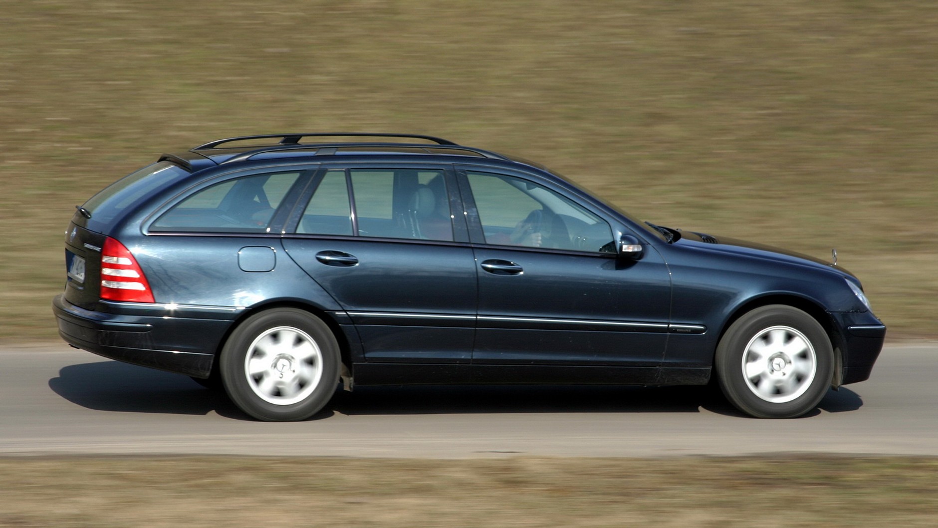 10. Mercedes klasy C II (2001-07) - od 9500 zł