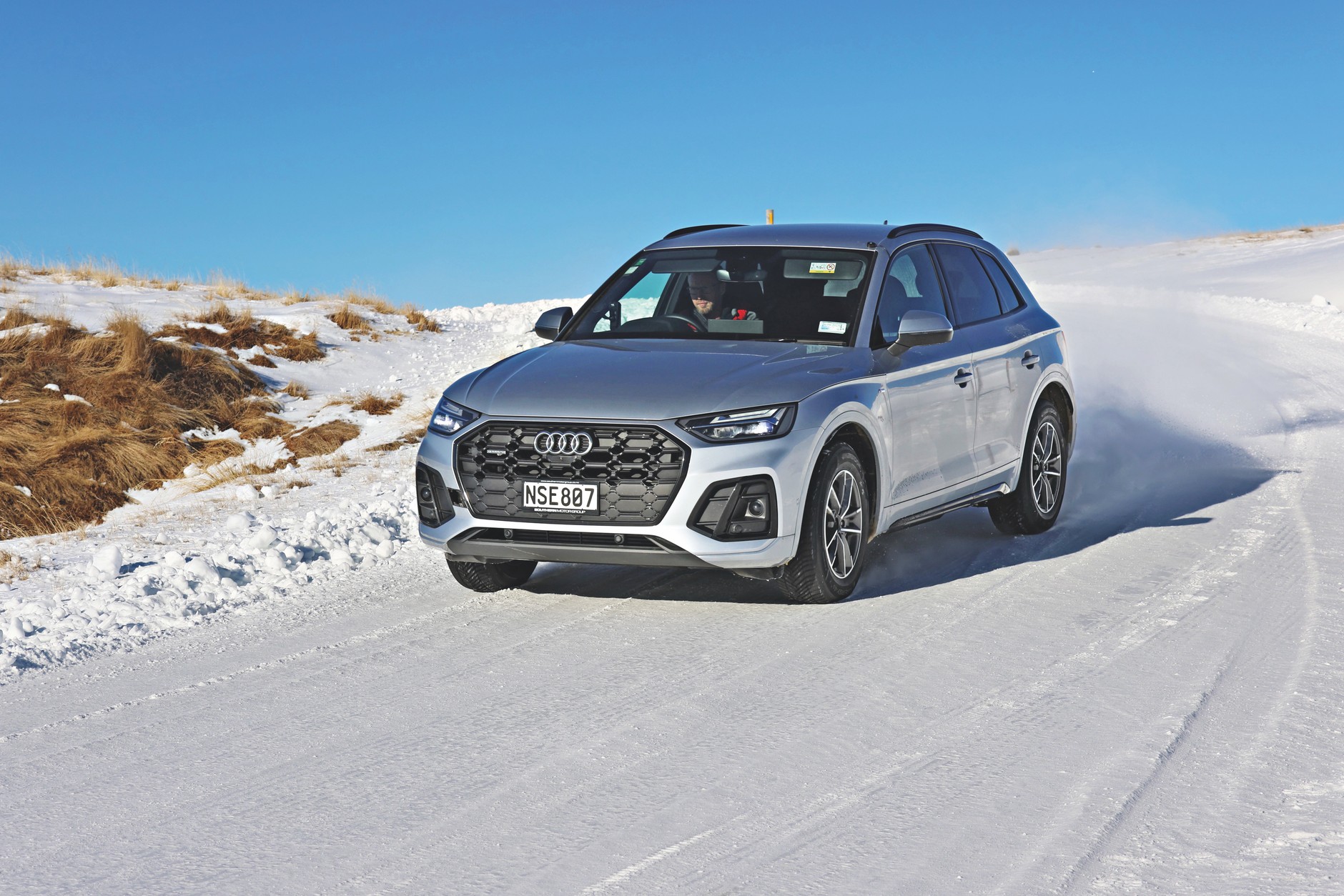 Dla dobrego kierowcy jazda po ubitym śniegu to przyjemność. Pod warunkiem, że auto ma doskonałe opony